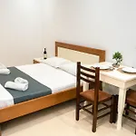 Anxhelo Villa Avlonya