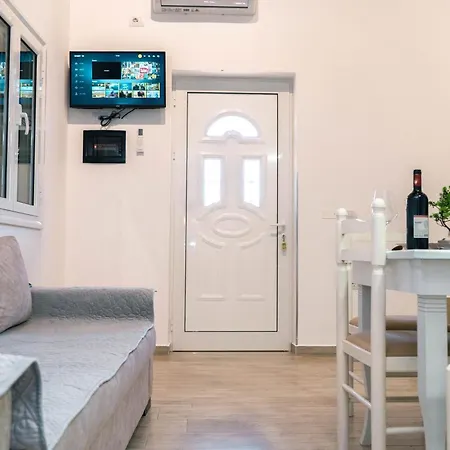 Villa Anxhelo Avlonya